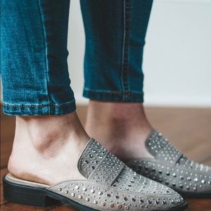 Don’t be Jealous Mules-Grey